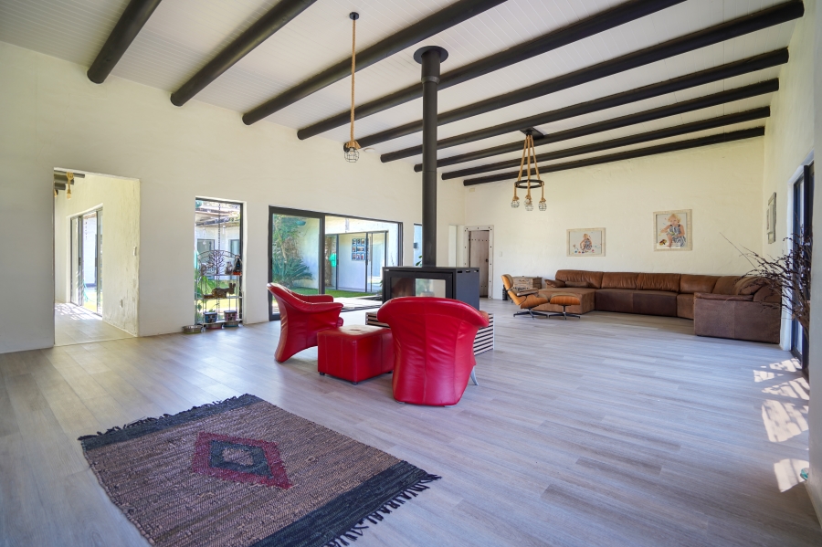 5 Bedroom Property for Sale in Morning Star Western Cape